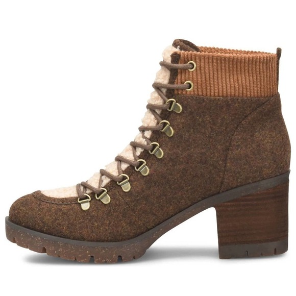 NWOT Korks Elin High Pile Fleece Lug Sole Bootie sz 8.5 - Picture 8 of 8